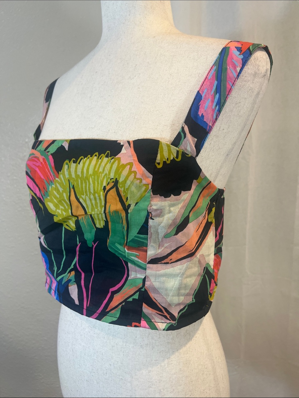 Self Contrast Floral Square-Neck Crop Tank Top. 100% Cotton. Size L. NWT - Picture 2 of 8